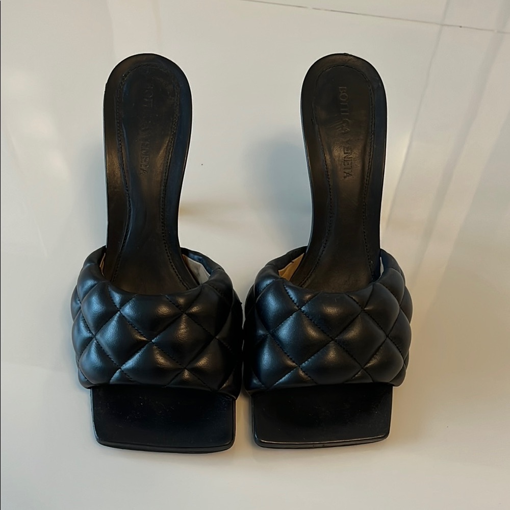 Black Quilted Women's Slide Sandals